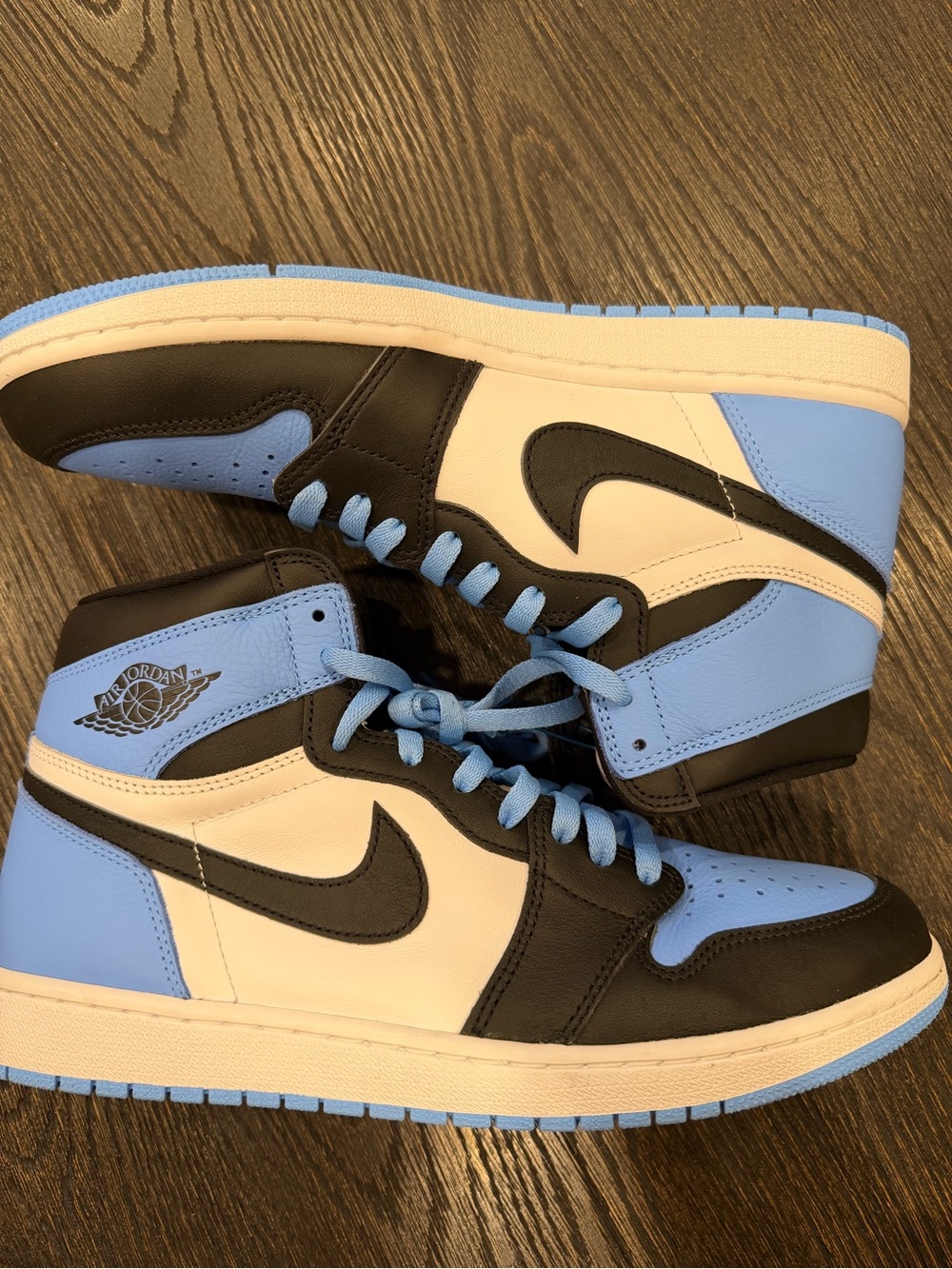 Nike Air Jordan 1 Retro High OG "UNC Toe" men’s size 12.5